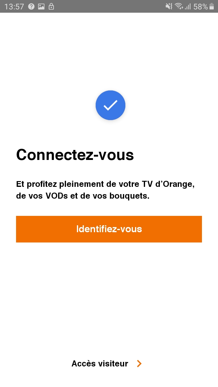 capture d’écran présentant l'application Orange TV, avec le bouton flottant permettant de déclencher le scan